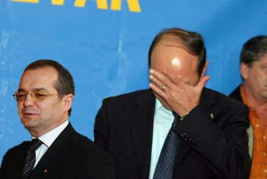 Băsescu: De luni de zile pregătesc un plâns sincer şi spontan pentru demisia lui Boc