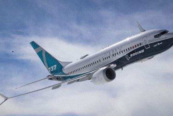 Pasagerii avioanelor Boeing 737 MAX vor putea aplauda înainte de decolare, că nu se știe