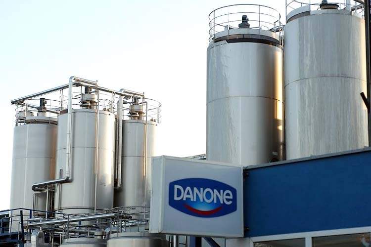 Danone dă garanţie pe viaţă la iaurturi!