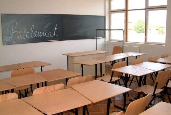 De la anul, Bacul se va da fără elevi ca să nu mai fie atâtea note proaste