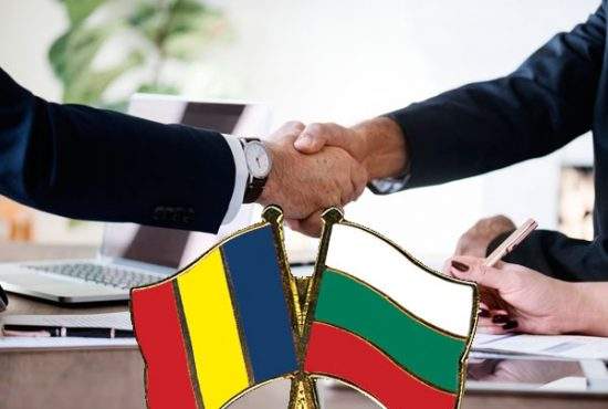 Succes diplomatic! România a prostit Bulgaria să facă o rată la FMI pe buletinul ei