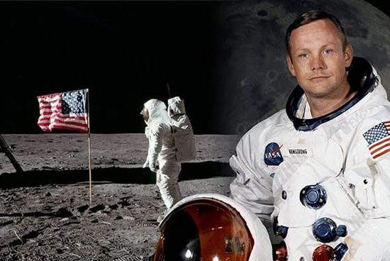 50 de ani de la debutul în cinematografie al actorului american Neil Armstrong