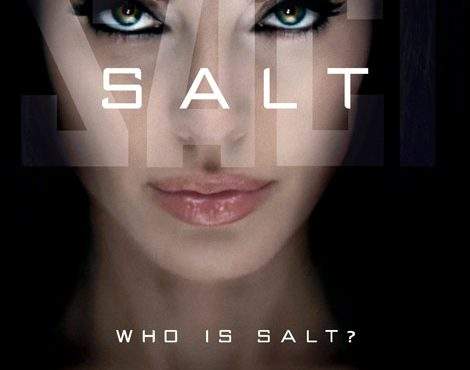 Salt – Angelina, umbli fără chiloţi?!