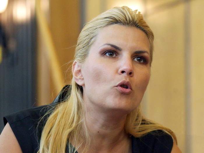 Lovitură după lovitură! Elena Udrea va fi judecată de o femeie