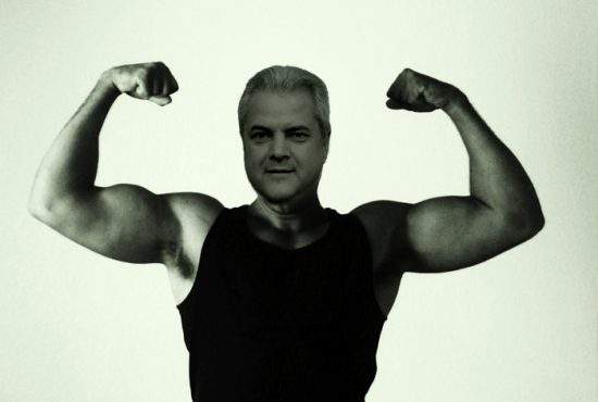 Îi prieşte în închisoare! Adrian Năstase are 98 la biceps!