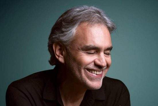 Andrea Bocelli şi-a făcut schimbare de sex şi acum îl cheamă tot Andrea