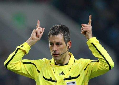 Arbitrii români râd de arbitrii finalei Europa League pentru că nu ştiu să ia şpagă