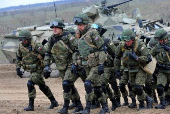 Exerciţii militare de amploare în Rusia. Sunt căutaţi doi jurnalişti care au scris că Putin e dictator
