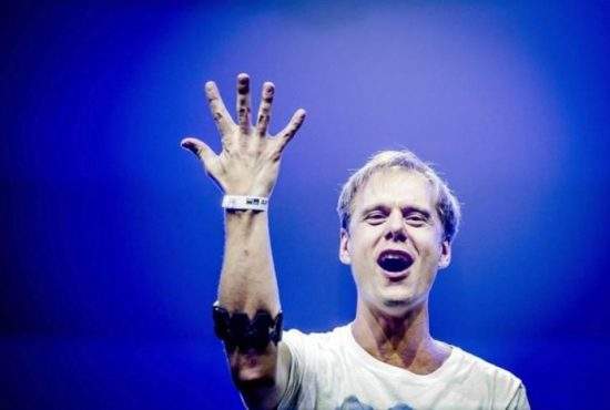 E oficial! Armin van Buuren a venit de atâtea ori în România încât a fost numit membru onorific în Boney M.