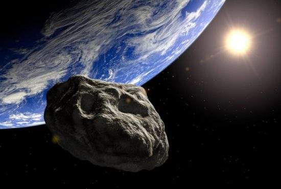 Doi gay au fost trimiși pe un asteroid, ca să fie distrus de Dumnezeu înainte să lovească Terra