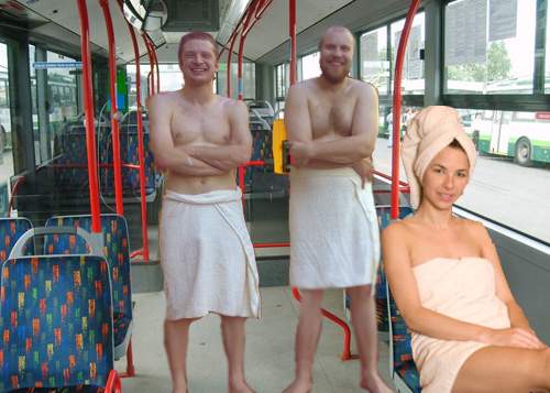 Călătorii din autobuzele RATB, extrem de mulţumiţi: „E cea mai ieftină saună din oraş”