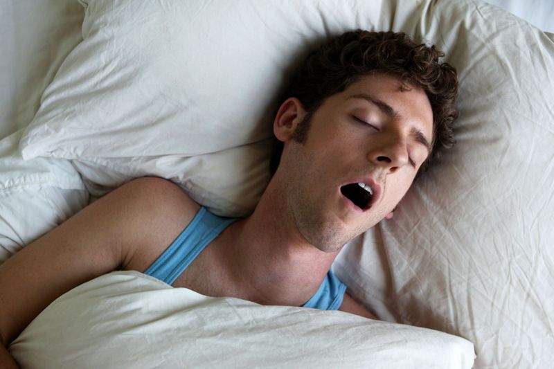 Un bărbat se laudă că rezistă mult în pat: „Dorm câte 18 ore!”