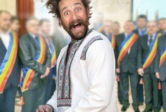 Un român îmbrăcat în port tradiţional autentic, ofertat de 10 primării pentru concerte