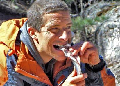 Bear Grylls, părăsit de prietenă după ce au mâncat împreună în oraș