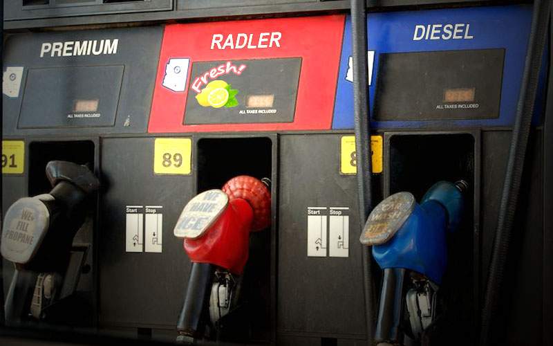 Altă idee creaţă. A apărut benzina radler, cu lămâie