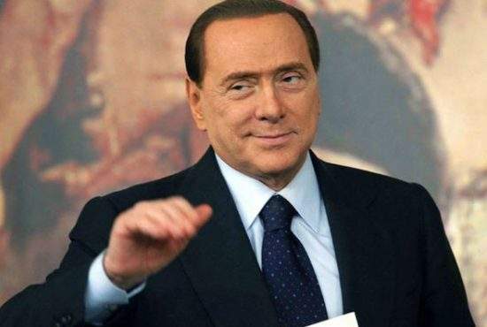 Berlusconi, acuzat pe presa italiană că și-a cumpărat o prostituată pe care nu poate să o justifice