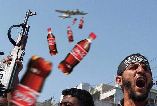 Atac fără precedent cu arme chimice. Armata SUA a lansat mii de tone de Coca Cola în Siria