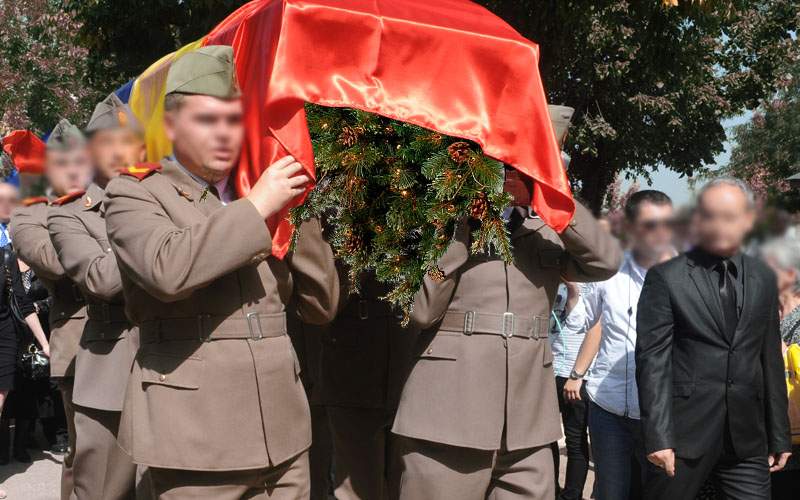 Iohannis a pus din greşeală o decoraţie în brad şi acum trebuie aruncat cu onoruri militare