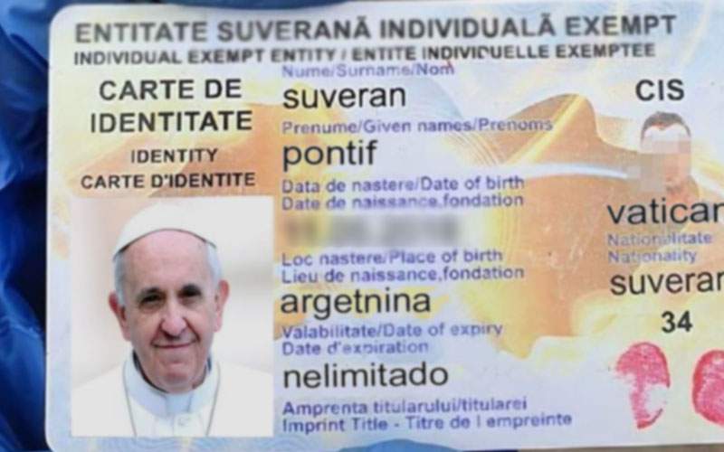 Papa Francisc, bătut de jandarmi după ce s-a legitimat ca ”Suveran Pontif”