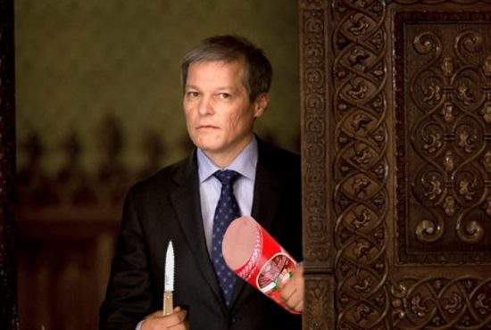 Cioloș, modest și la dineuri! Când alții se înfruptă din caviar, el mănâncă parizer adus de acasă