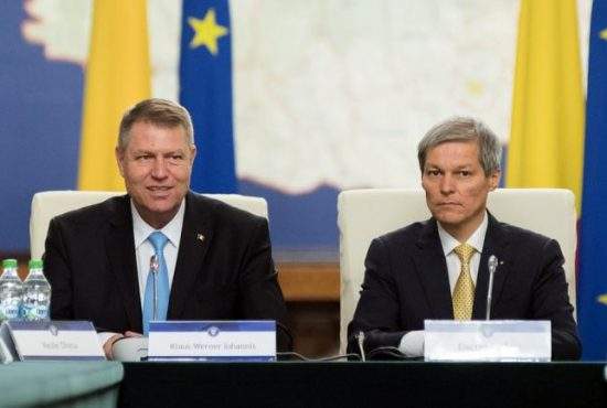 Cioloş îl refuză pe Iohannis: “Dacă mă înscriu în PNL şi elimin toţi corupţii, rămân singur”