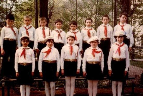 Cum era România înainte de 1989, pe înţelesul tinerilor – 24 de exemple edificatoare
