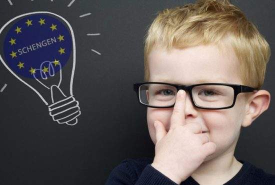 Noul Einstein! Un copil român are IQ-ul atât de mare încât primul lui cuvânt a fost „Plec”