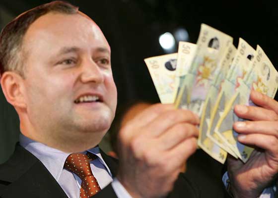 Economia duduie. Pentru prima oară salariul minim din România a depăşit salariul preşedintelui Moldovei