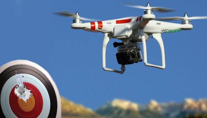 Ne ştie lumea de frică! IAR Ghimbav a produs prima dronă capabilă să se găinăţeze