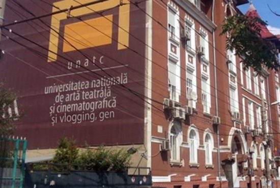 UNATC înfiinţează Facultatea de Vlogging! Sunt aşteptaţi 5000 de candidaţi pe un loc