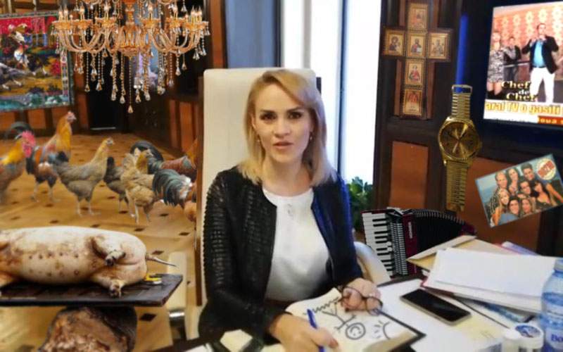 Poza zilei! Cum arată, de fapt, biroul lui Firea cu aşa-zisul calorifer electric