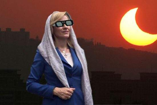 N-a rămas indiferentă la eclipsa din SUA! Gabi Firea a promis că le va oferi bucureştenilor o eclipsă în weekend