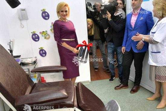 Din inimă! Gabi Firea a donat un fierbător unui spital care n-are căldură