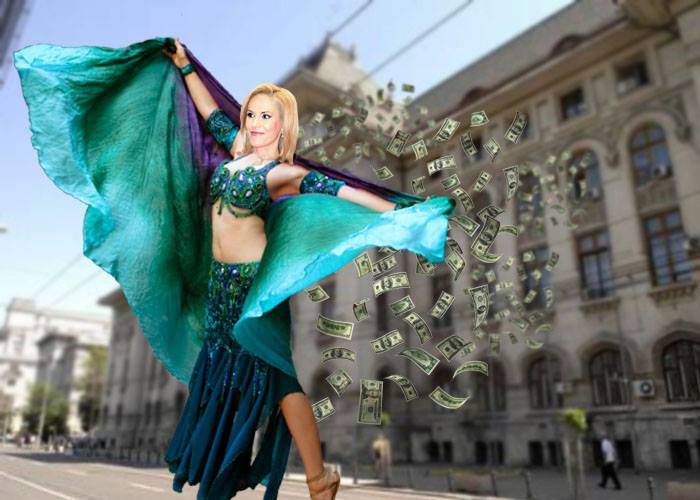 Gabi Firea le-a arătat cum se face. A ieşit dansând din Primărie şi a lăsat gaură 1 miliard de euro