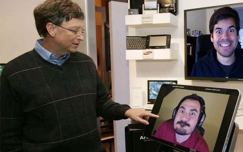 Secretul update-urilor de Windows: Bill Gates se uită prin webcam cum aştepţi ca prostul