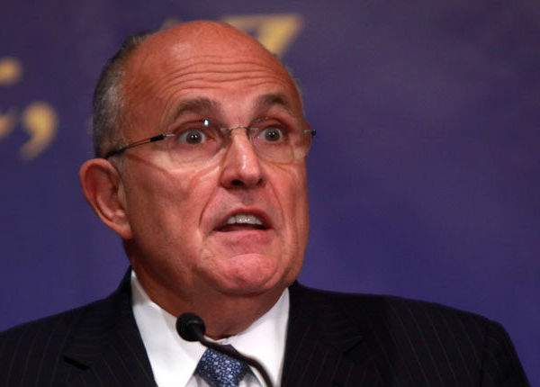 Giuliani clarifică: “Am primit banii pentru scrisoare de la firma Tel Drum, cu care Dragnea nu are nicio legătură!”