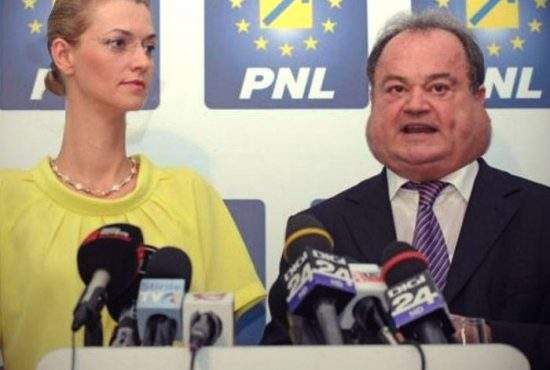 După Paleologu, Gorghiu şi Blaga au exclus din PNL şi doi membri care l-au criticat pe Dragnea