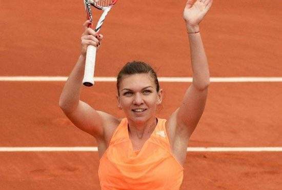 Record mondial la chiul! Timp de două ore Simona Halep a fost singurul român care a muncit