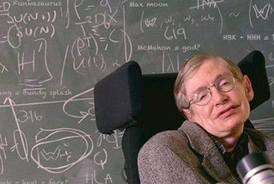 Stephen Hawking s-a dus prea repede. Mai avea puţin până să descopere câte taxe ascunse are un credit bancar în România
