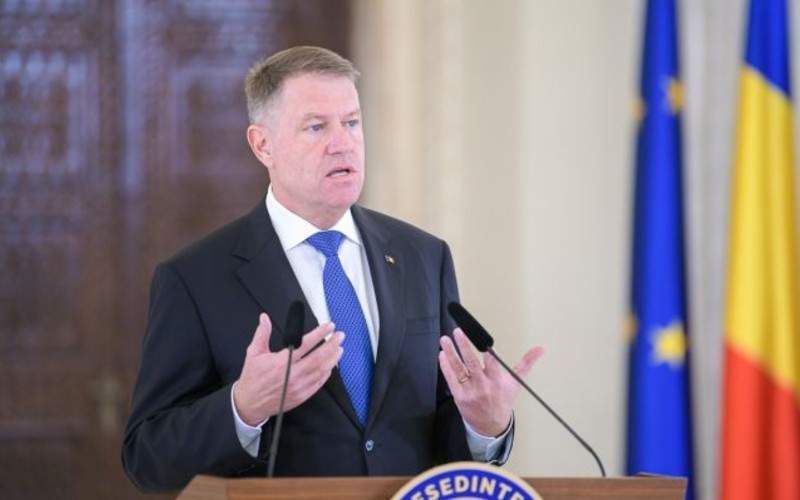 Iohannis atacă dur dublarea alocaţiilor pentru copii: “Mie ce-mi iese?”