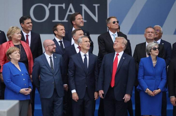 Iohannis, extrem de mulțumit de ce-a obținut la summitul NATO: ”Ați văzut ce bine am ieșit în poza aia?”