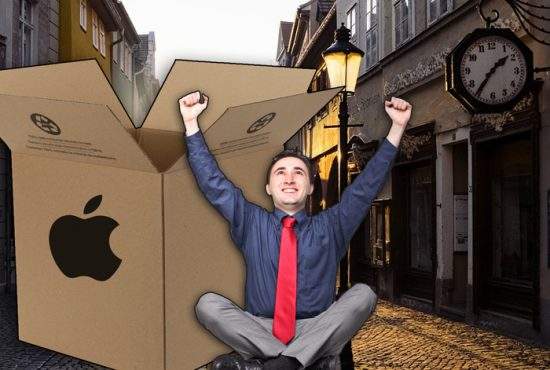 iPhone se va vinde în cutii gigant, ca să ai în ce dormi după ce vinzi casa ca să ţi-l cumperi