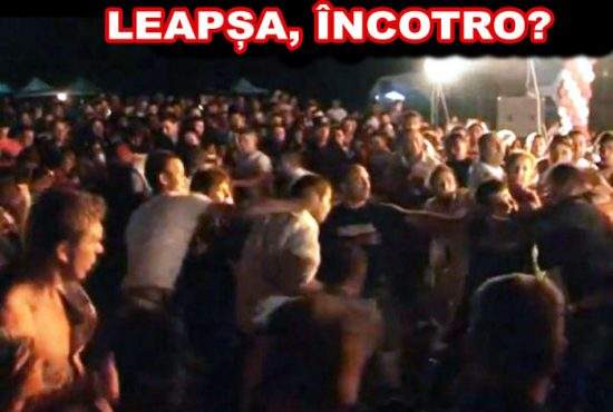 Un joc de leapșa a degenerat în bătaie la un concert de manele din Buzău