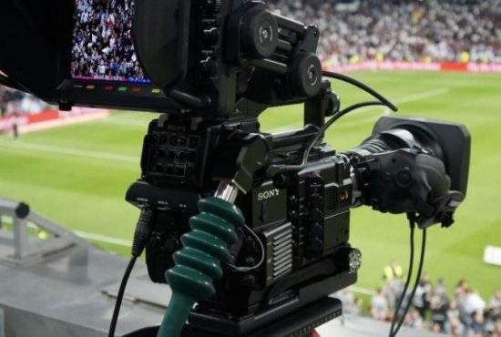 Normalitate în Liga 1: cluburile vor plăti pentru ca partidele lor să fie televizate