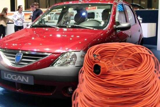 Dublă lansare! Uzina Dacia dezvăluie azi primul Logan electric şi primul prelungitor de 200 km