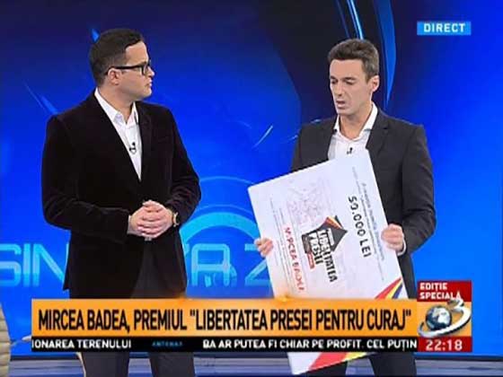 Cu adevărat brav! Mircea Badea a avut curajul să pupe în cur și pe altcineva în afară de Voiculescu