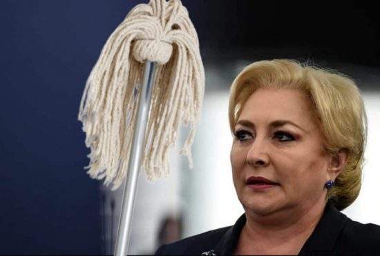 Viorica Dăncilă refuză categoric să facă un pas în spate: „Abia am spălat!”