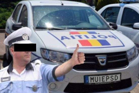 Invidie! Poliţiştii au luat numerele cu MUIEPSD, dar ca să le pună pe maşina lor