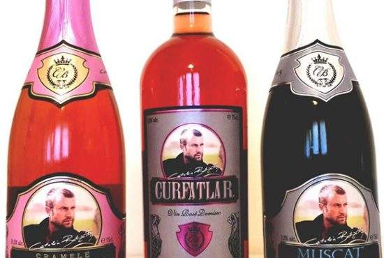Foto: Cătălin Botezatu şi-a lansat colecţia de vinuri! Alege aroma care ţi se potriveşte