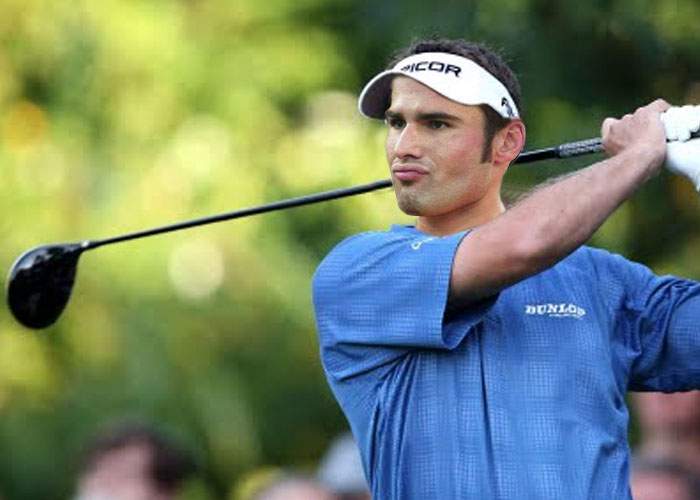 Mutu lasă fotbalul pentru golf, ca să-şi poată plăti datoriile către Chelsea